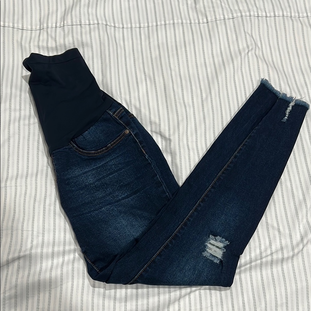 Maternity blue savy Dark Blue‎ jeans with band over belly. Size xl